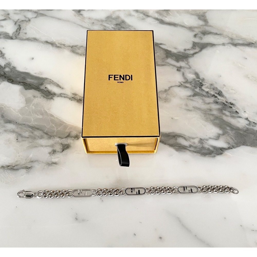 FENDI Logo Chain Metal Bracelet Size M - Picture 3 of 3